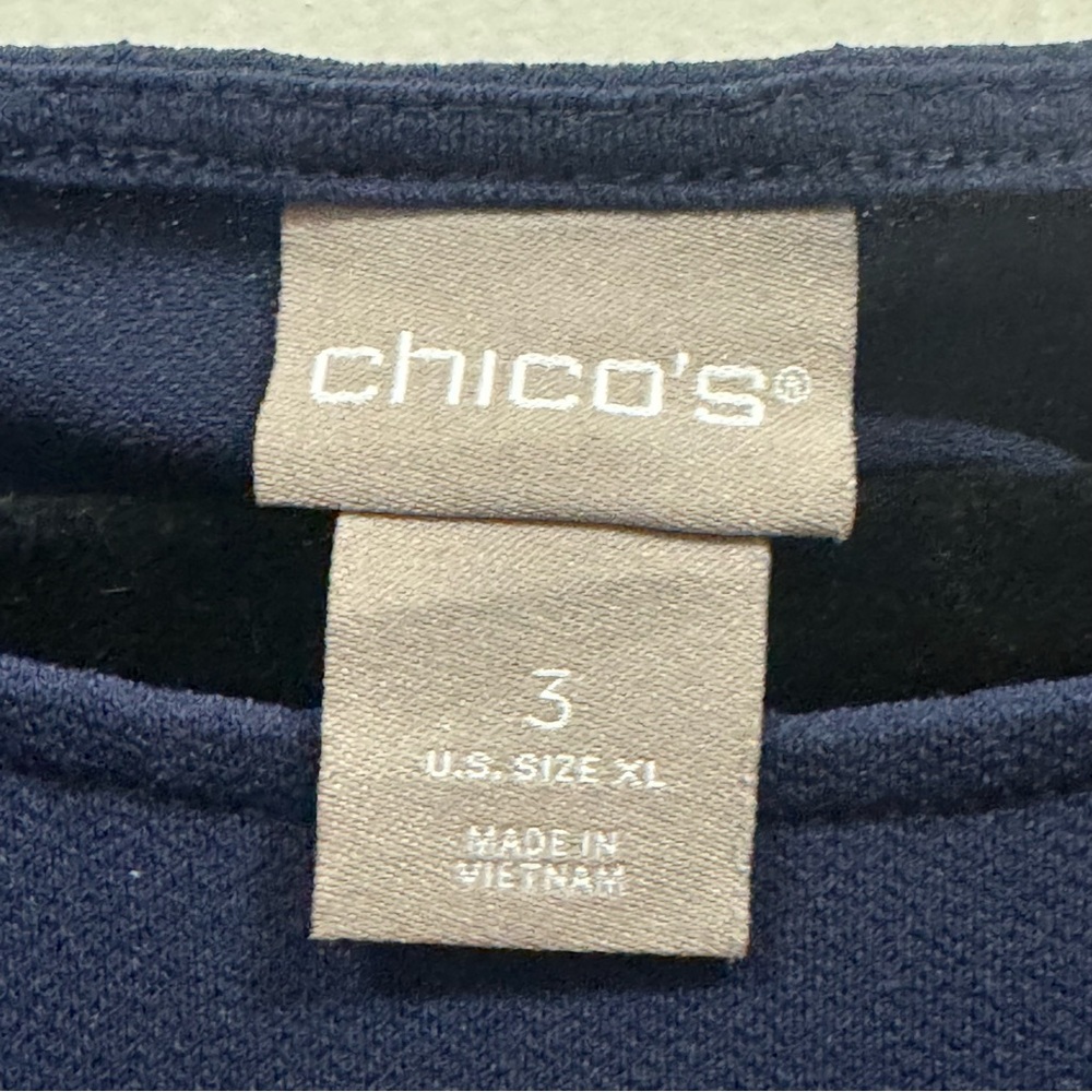 Chico’s Women’s Plus Size Blue Women's Top with Black Lace Trim - Picture 5 of 7